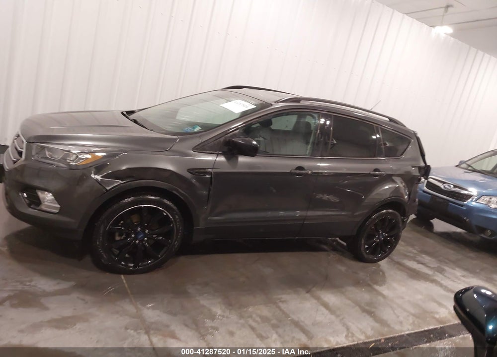 2018 FORD ESCAPE SE VIN: 1FMCU9GD1JUD18830