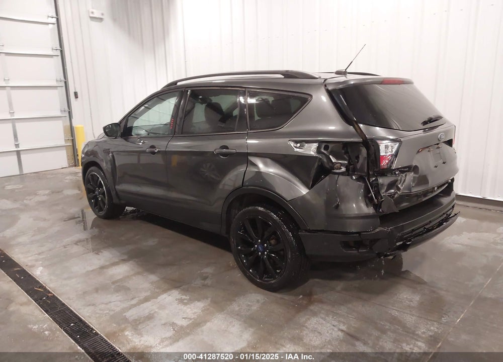 2018 FORD ESCAPE SE VIN: 1FMCU9GD1JUD18830