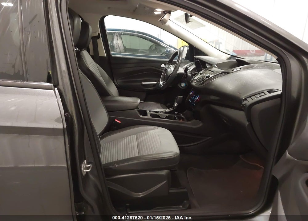2018 FORD ESCAPE SE VIN: 1FMCU9GD1JUD18830