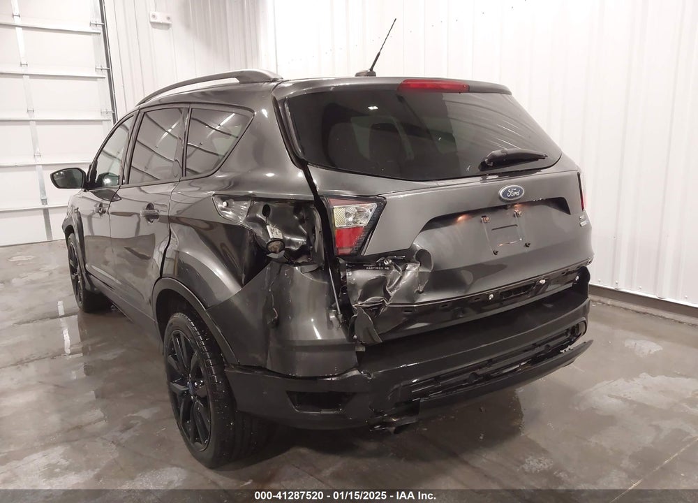 2018 FORD ESCAPE SE VIN: 1FMCU9GD1JUD18830