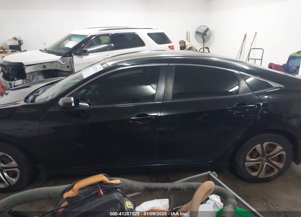 2016 HONDA CIVIC VIN: 19XFC2F59GE076060