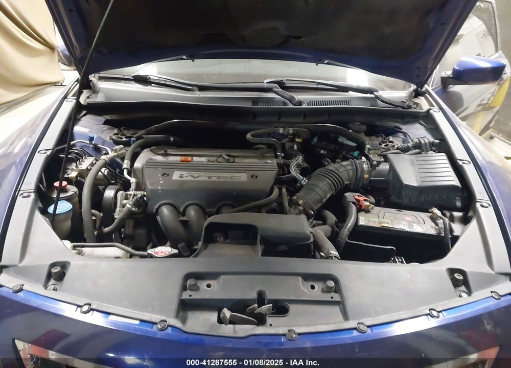 2008 HONDA ACCORD VIN: 1HGCS12388A001652