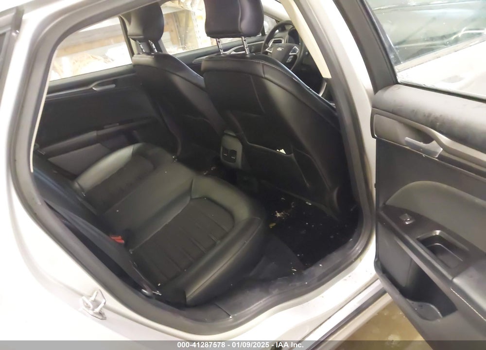 2017 FORD FUSION VIN: 3FA6P0T92HR230818
