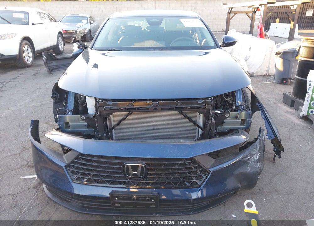 2024 HONDA ACCORD EX VIN: 1HGCY1F31RA038228