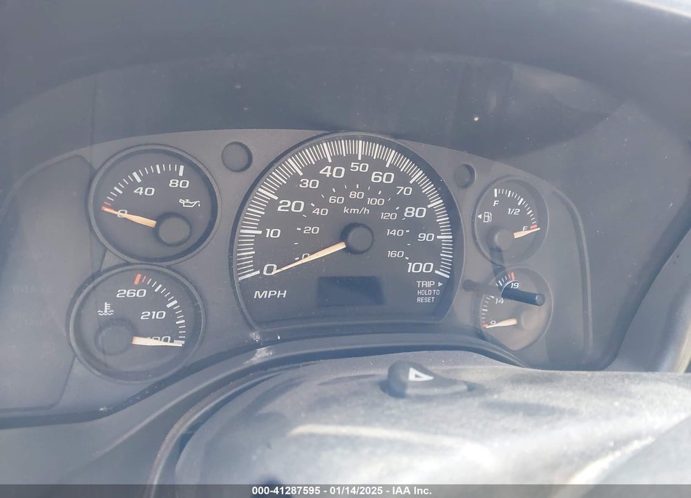 2005 CHEVROLET EXPRESS VIN: 1GCGG25V151109899