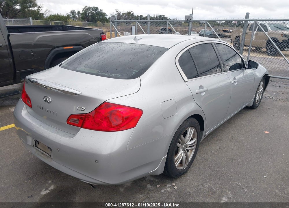 2011 INFINITI G37 JOURNEY VIN: JN1CV6AP7BM303482
