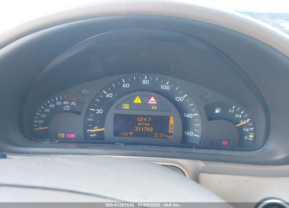 2001 MERCEDES-BENZ C 240 VIN: WDBRF61J11F099439