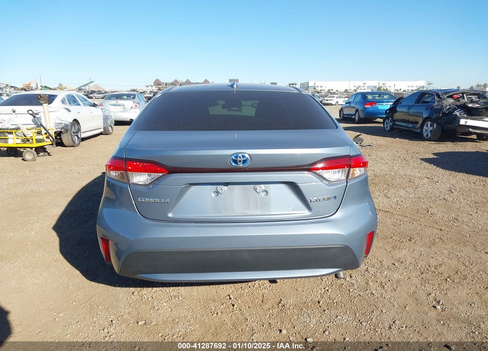 2022 TOYOTA COROLLA VIN: JTDEAMDE2NJ046592