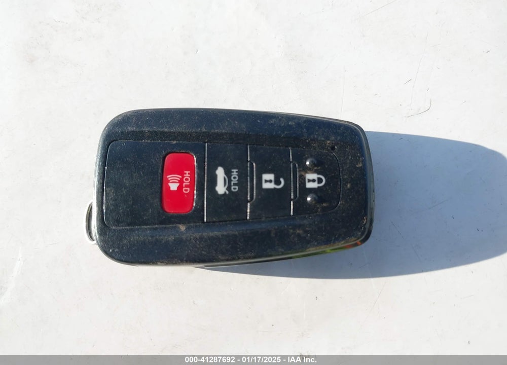 2022 TOYOTA COROLLA VIN: JTDEAMDE2NJ046592