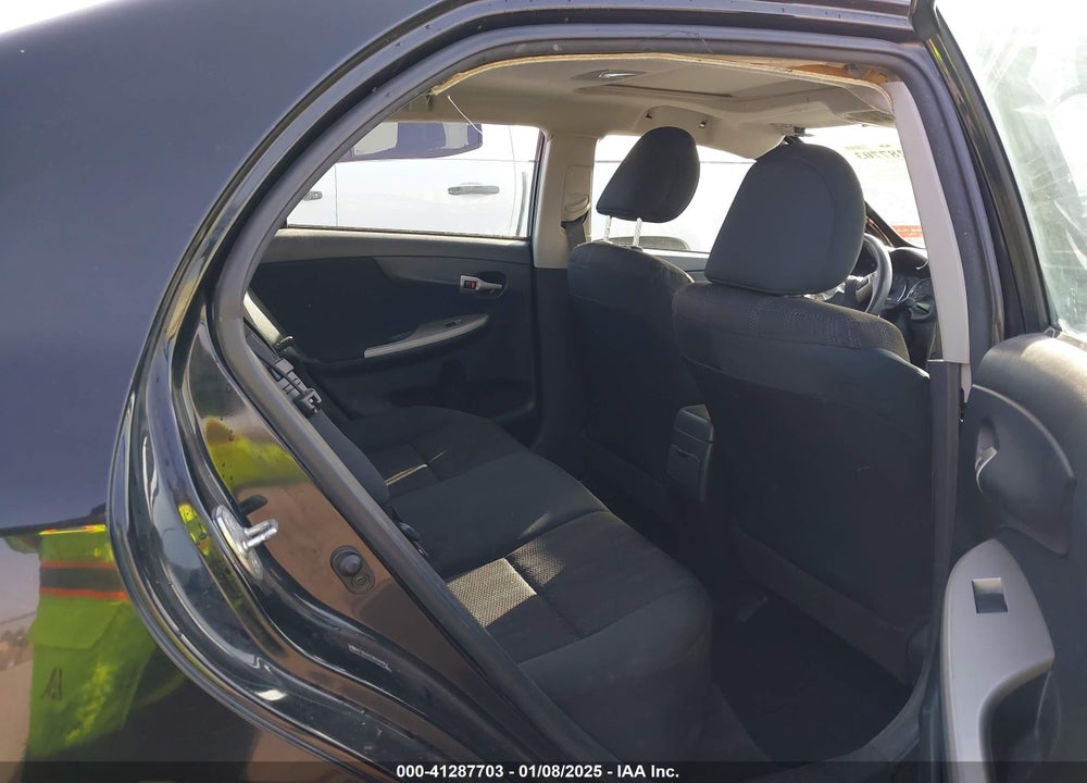 2011 TOYOTA COROLLA VIN: 2T1BU4EE8BC681851