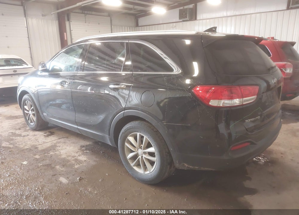 2017 KIA SORENTO 2.4L LX VIN: 5XYPGDA3XHG293955