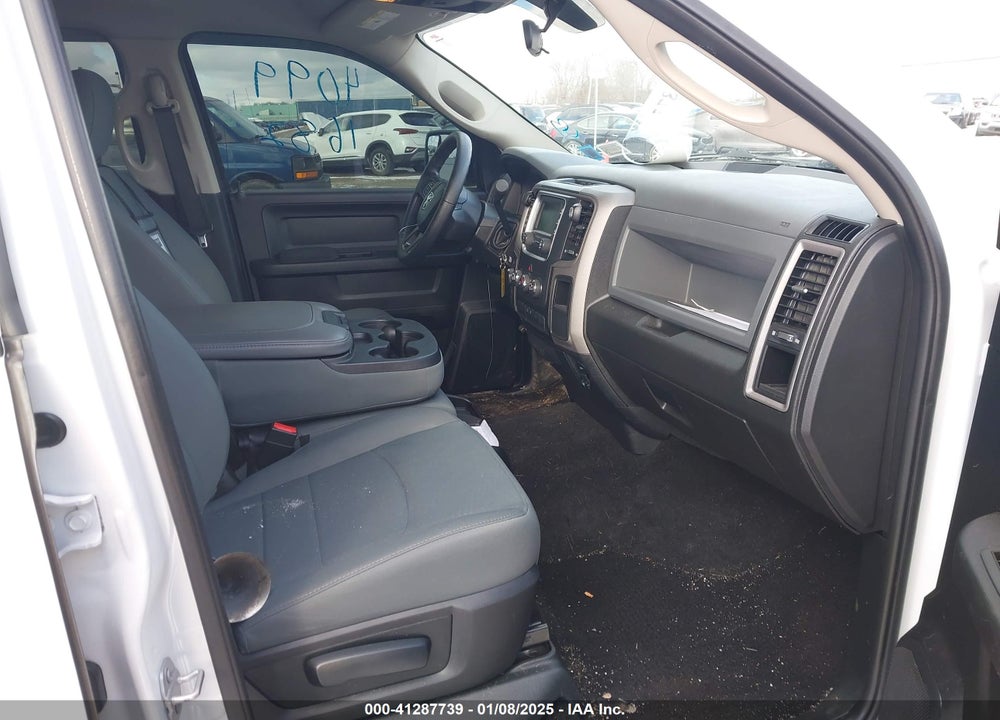 2017 RAM 1500 VIN: 3C6RR7KT7HG792112