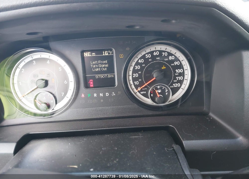 2017 RAM 1500 VIN: 3C6RR7KT7HG792112