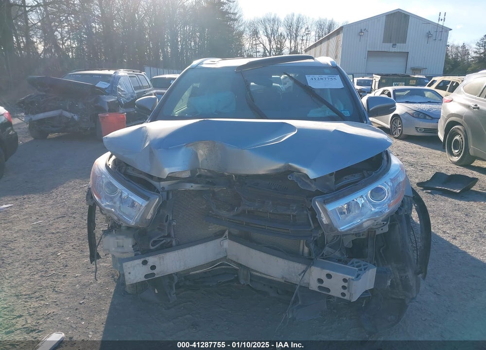 2015 TOYOTA HIGHLANDER XLE V6 VIN: 5TDJKRFH5FS107664