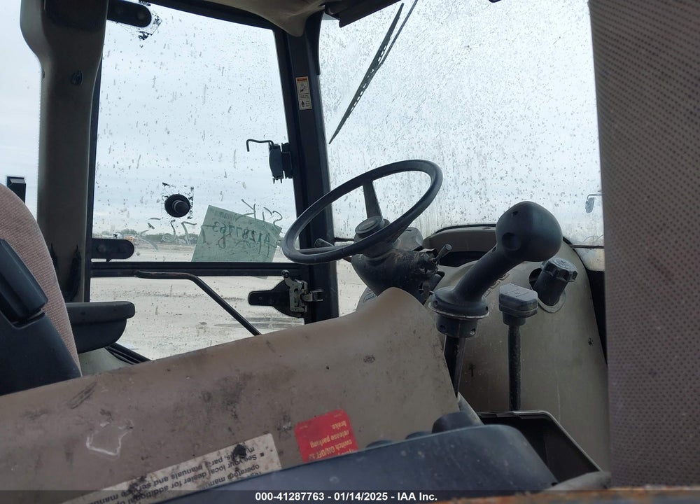 2011 CASE 580SN BACKHOE VIN: JJGN58SNPBC542305
