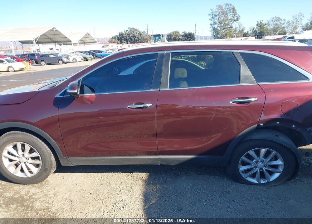 2017 KIA SORENTO 3.3L LX VIN: 5XYPG4A55HG306872