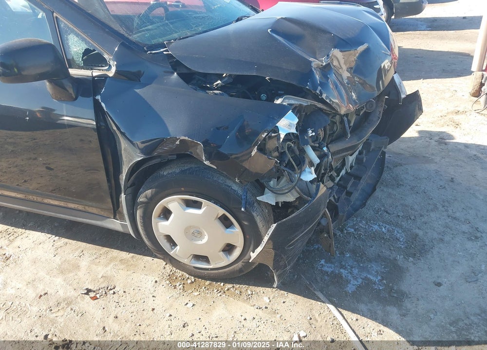 2009 NISSAN VERSA VIN: 3N1BC13E99L450634
