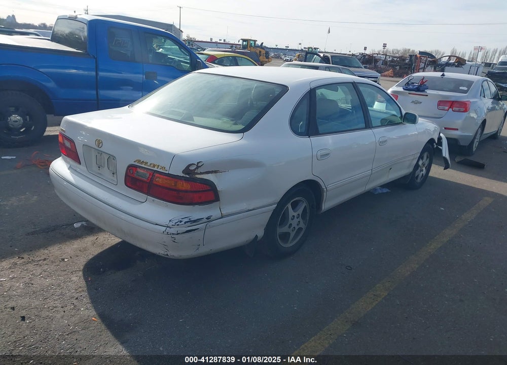 1999 TOYOTA AVALON XL VIN: 4T1BF18B3XU309835