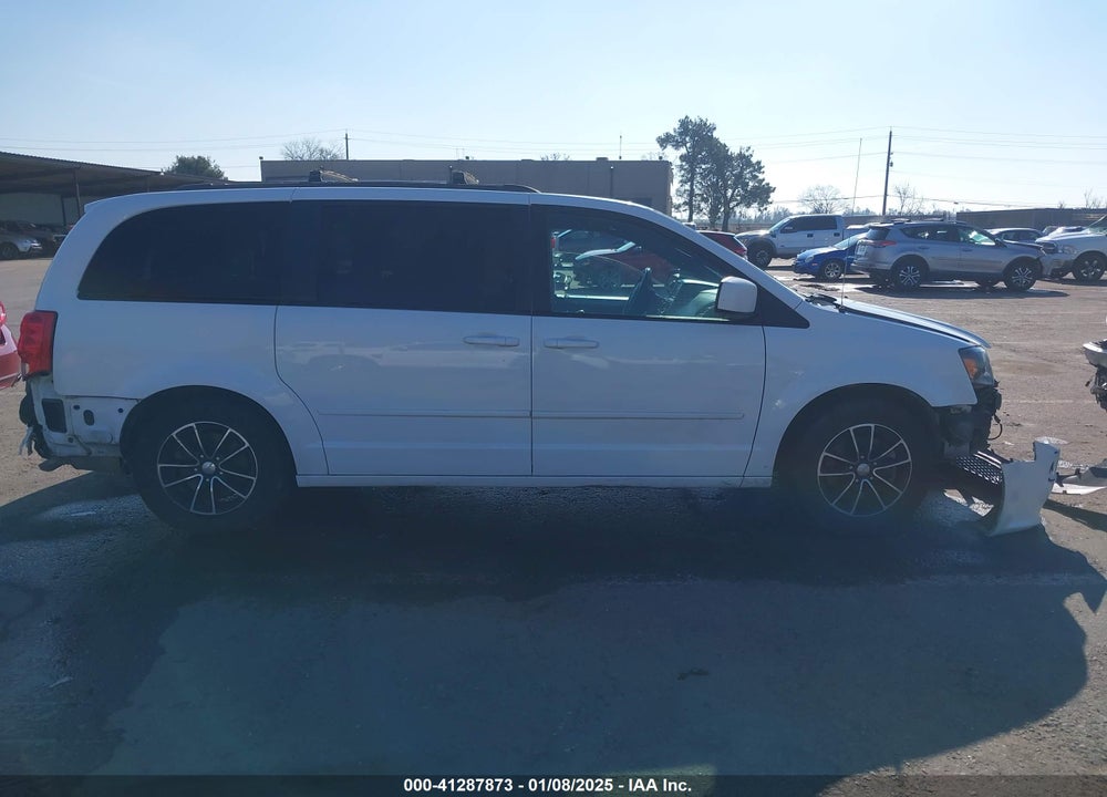 2017 DODGE GRAND CARAVAN GT VIN: 2C4RDGEG6HR674388