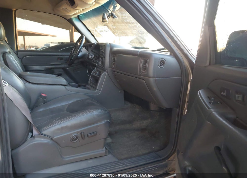 2003 CHEVROLET AVALANCHE 1500 VIN: 3GNEC13T83G279598