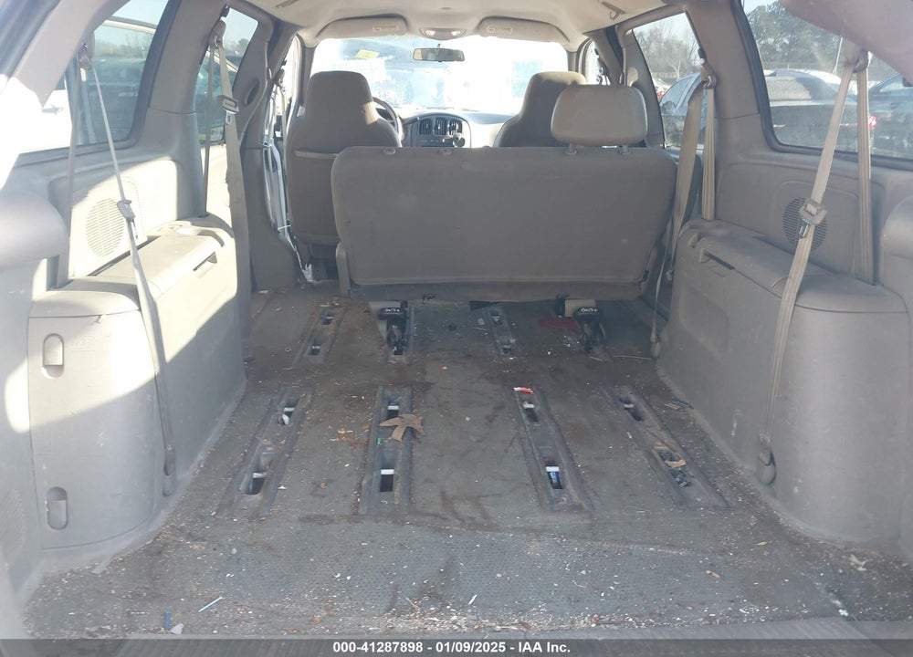 2001 DODGE GRAND CARAVAN SE VIN: 1B4GP24301B257172