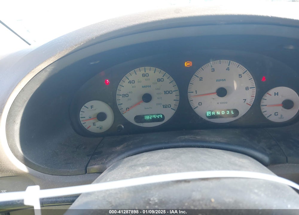 2001 DODGE GRAND CARAVAN SE VIN: 1B4GP24301B257172