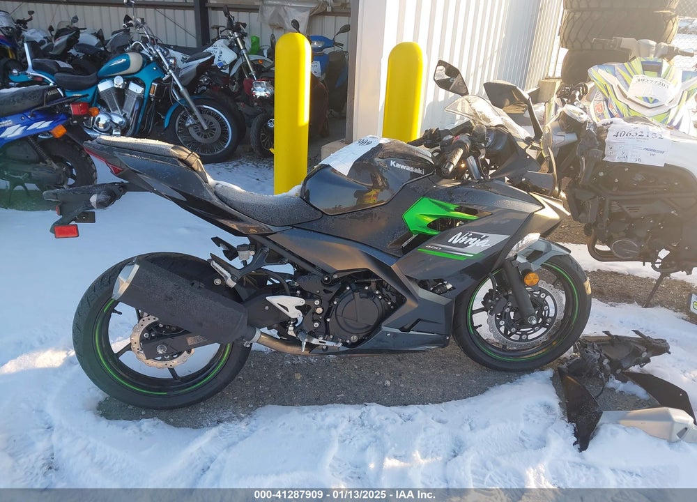 2023 KAWASAKI EX400 VIN: JKAEXKH18PDAN1000