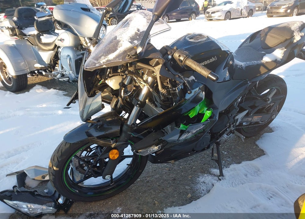 2023 KAWASAKI EX400 VIN: JKAEXKH18PDAN1000
