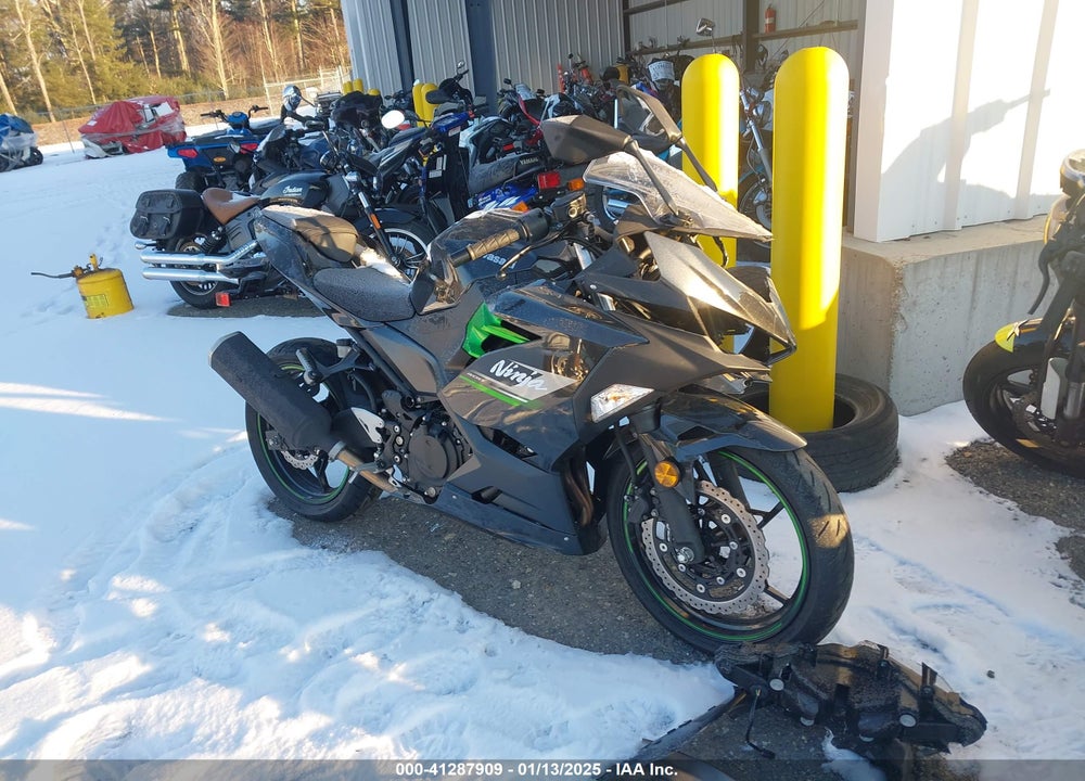 2023 KAWASAKI EX400 VIN: JKAEXKH18PDAN1000