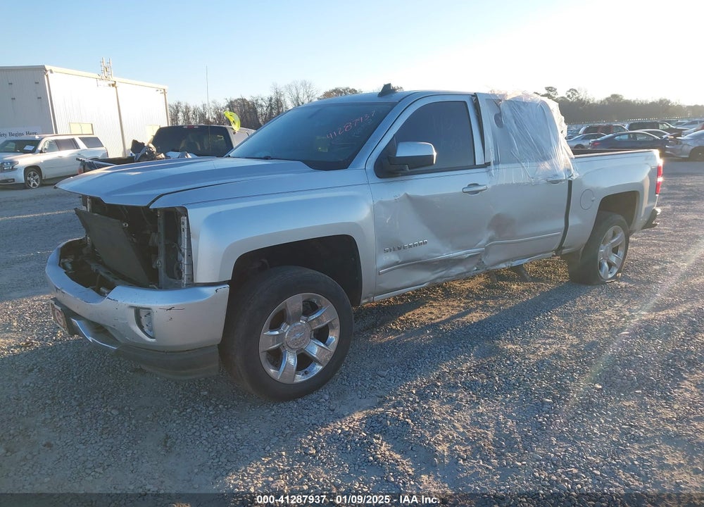 2016 CHEVROLET SILVERADO 1500 2LT VIN: 3GCUKREC3GG369895