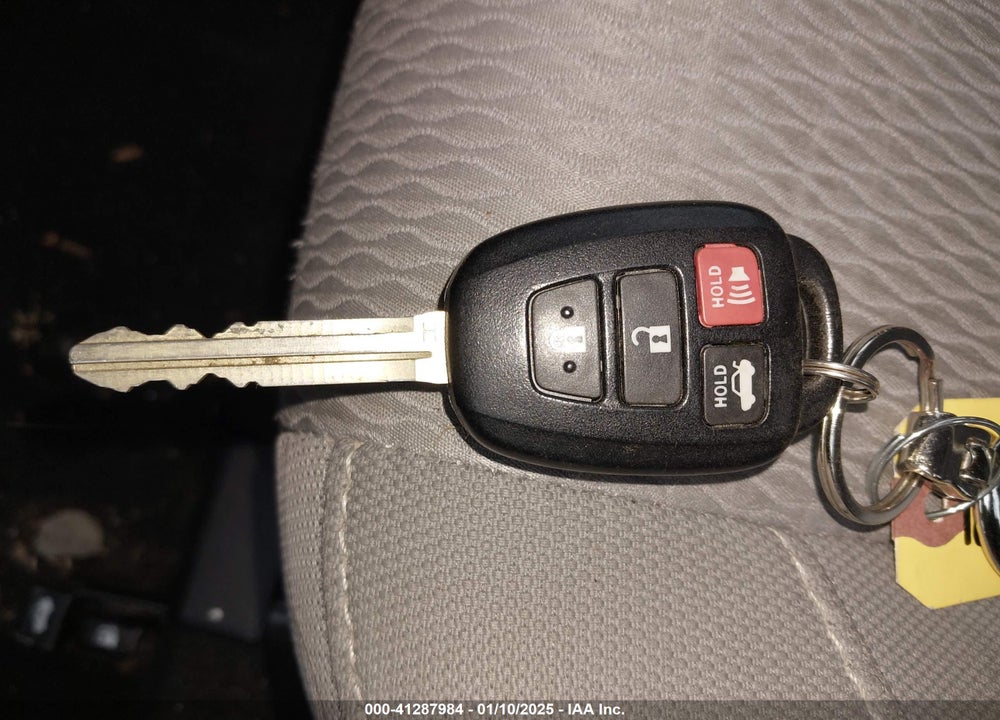 2014 TOYOTA COROLLA LE VIN: 2T1BURHE5EC086906