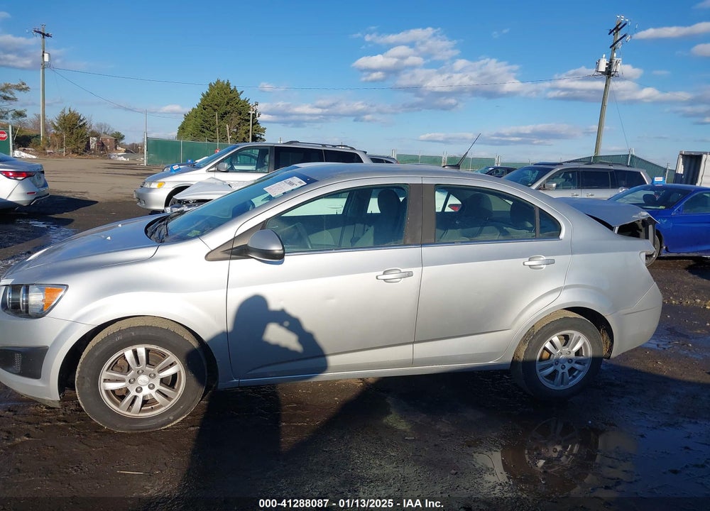 2014 CHEVROLET SONIC VIN: 1G1JC5SH6E4103024