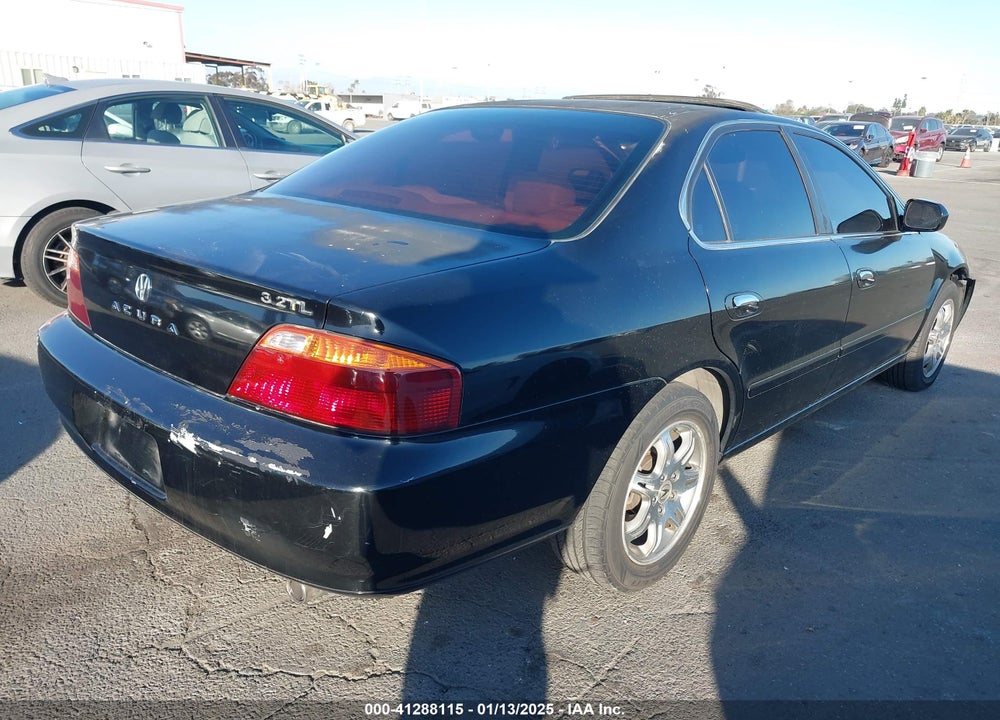 1999 ACURA TL 3.2 VIN: 19UUA5644XA055255