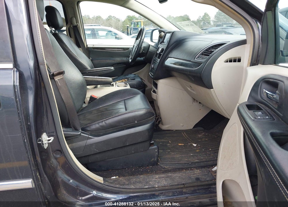 2014 CHRYSLER TOWN & COUNTRY TOURING VIN: 2C4RC1BG4ER310955