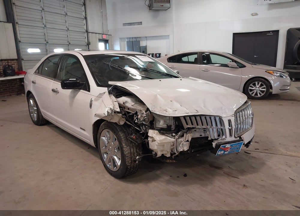 2012 LINCOLN MKZ HYBRID VIN: 3LNDL2L38CR825066