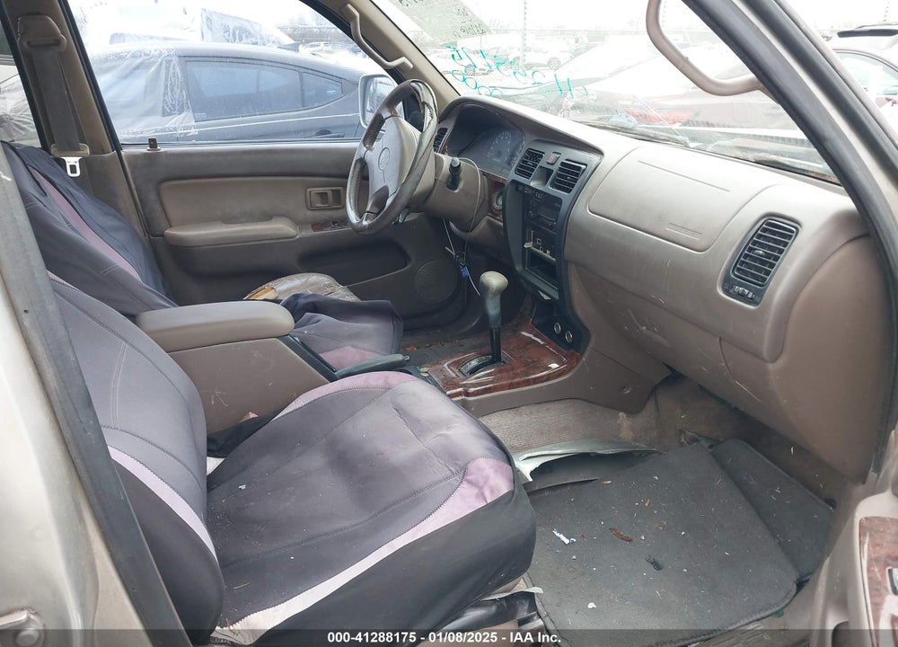 2000 TOYOTA 4RUNNER LIMITED V6 VIN: JT3GN87R9Y0147386