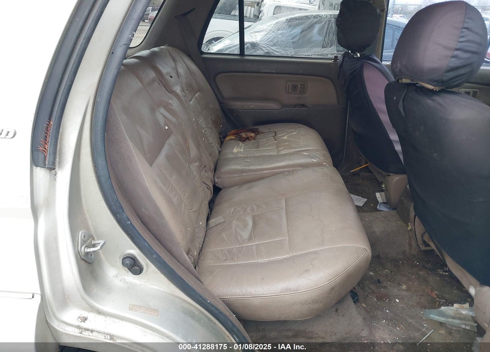 2000 TOYOTA 4RUNNER LIMITED V6 VIN: JT3GN87R9Y0147386