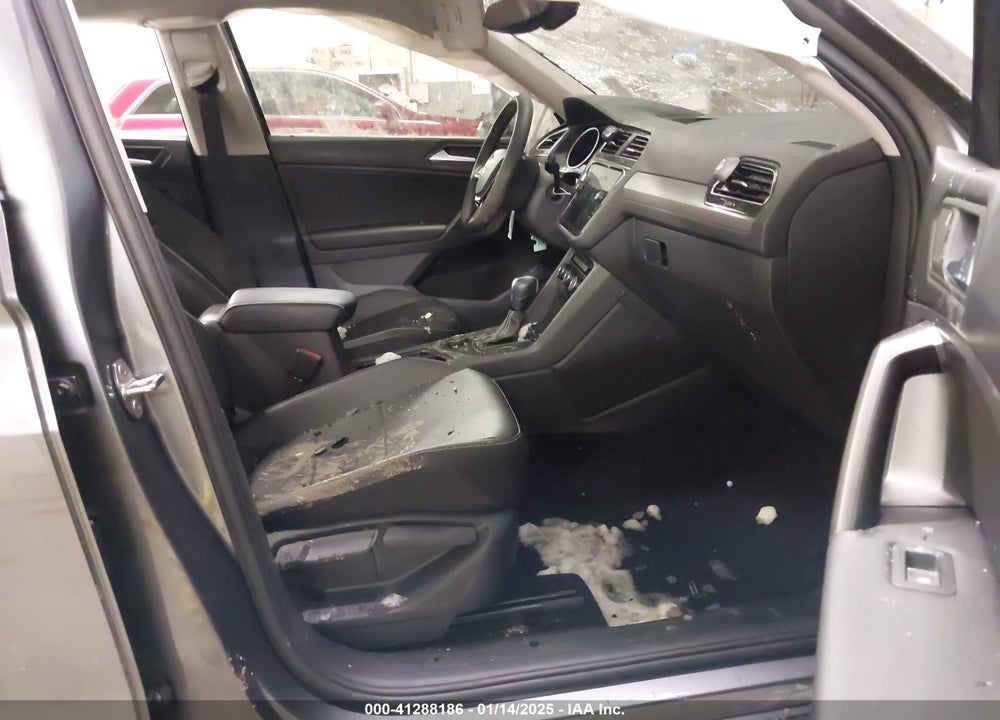 2021 VOLKSWAGEN TIGUAN 2.0T SE/2.0T SE R-LINE BLACK/2.0T SEL VIN: 3VV2B7AX4MM133968
