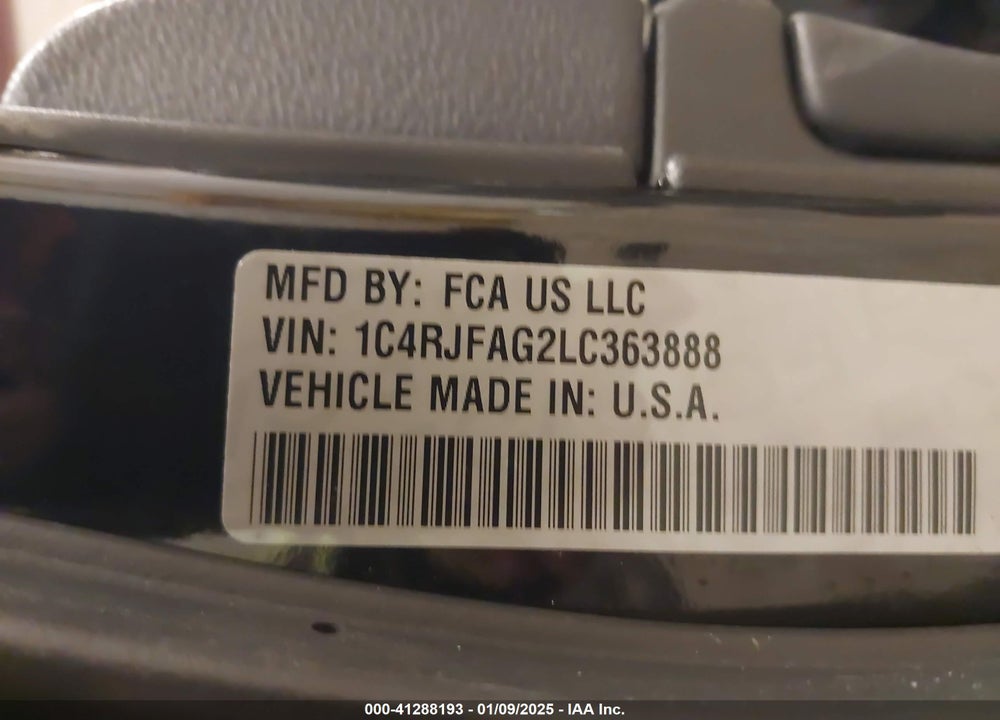 2020 JEEP GRAND CHEROKEE VIN: 1C4RJFAG2LC363888