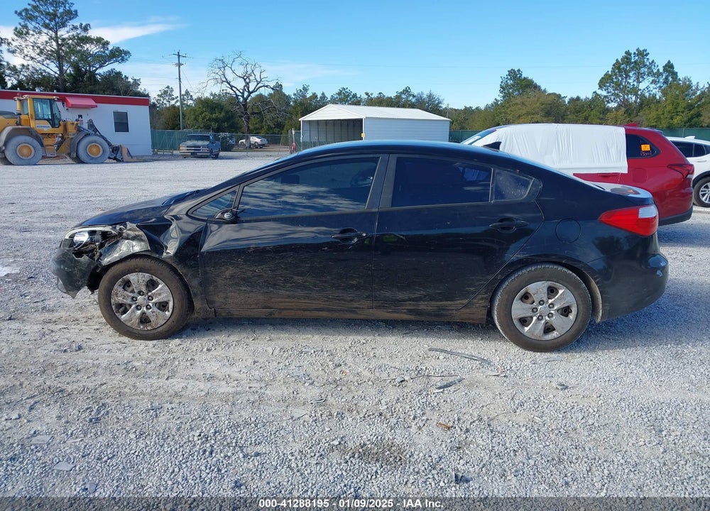 2015 KIA FORTE LX VIN: KNAFK4A6XF5339176