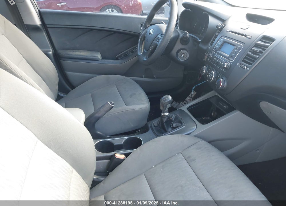 2015 KIA FORTE LX VIN: KNAFK4A6XF5339176