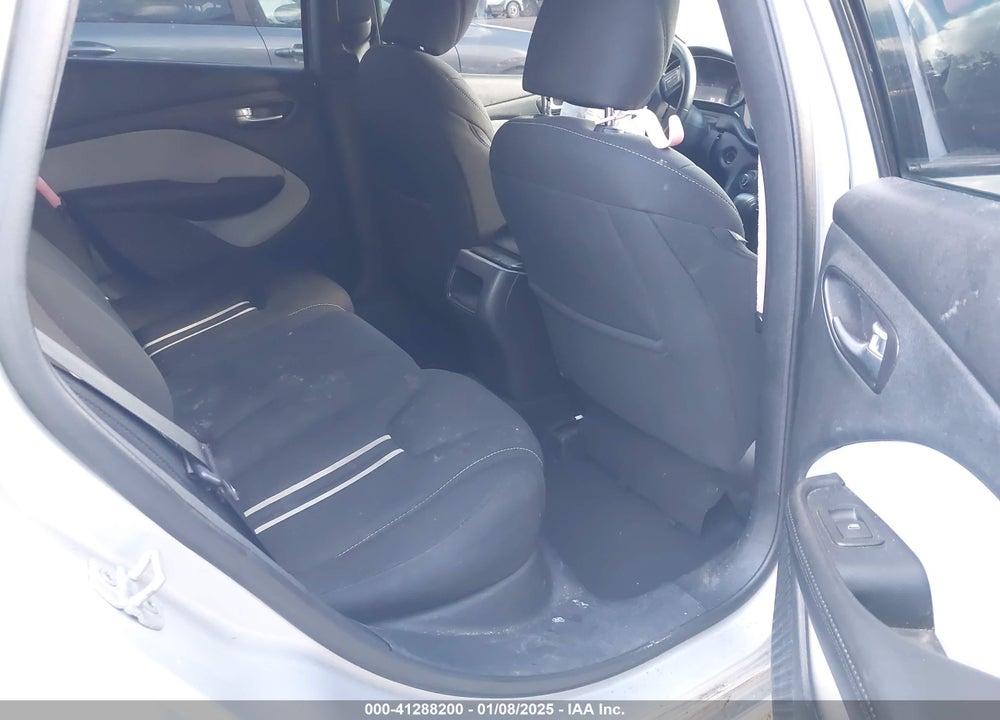 2013 DODGE DART VIN: 1C3CDFBH4DD214077