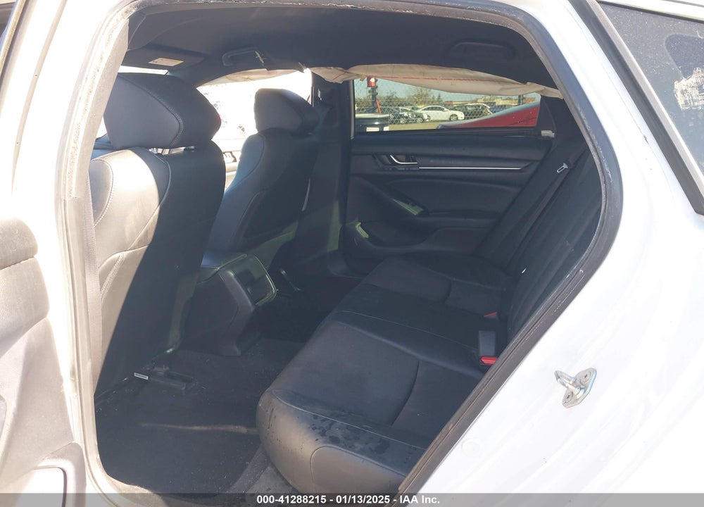 2019 HONDA ACCORD VIN: 1HGCV1F33KA079264