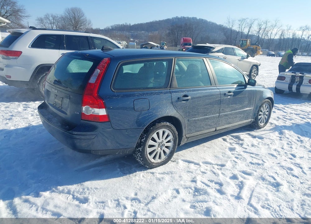 2005 VOLVO V50 2.4I VIN: YV1MW382952082033