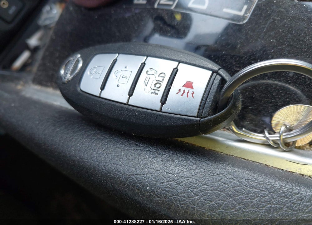 2015 NISSAN ROGUE SL VIN: 5N1AT2MV3FC860443