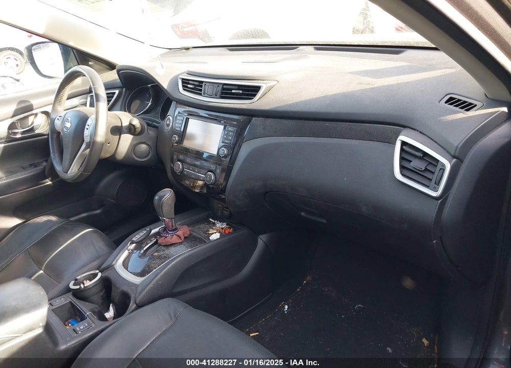 2015 NISSAN ROGUE SL VIN: 5N1AT2MV3FC860443
