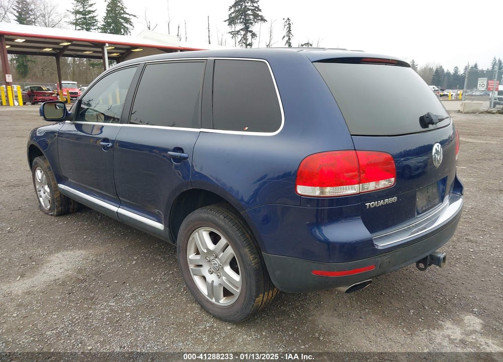 2005 VOLKSWAGEN TOUAREG V8 VIN: WVGZM77L05D076639