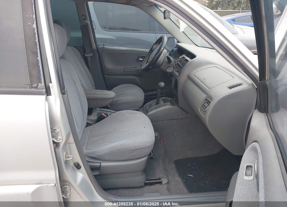 2000 SUZUKI GRAND VITARA JLS/JLS+/LIMITED VIN: JS3TE62V3Y4104997