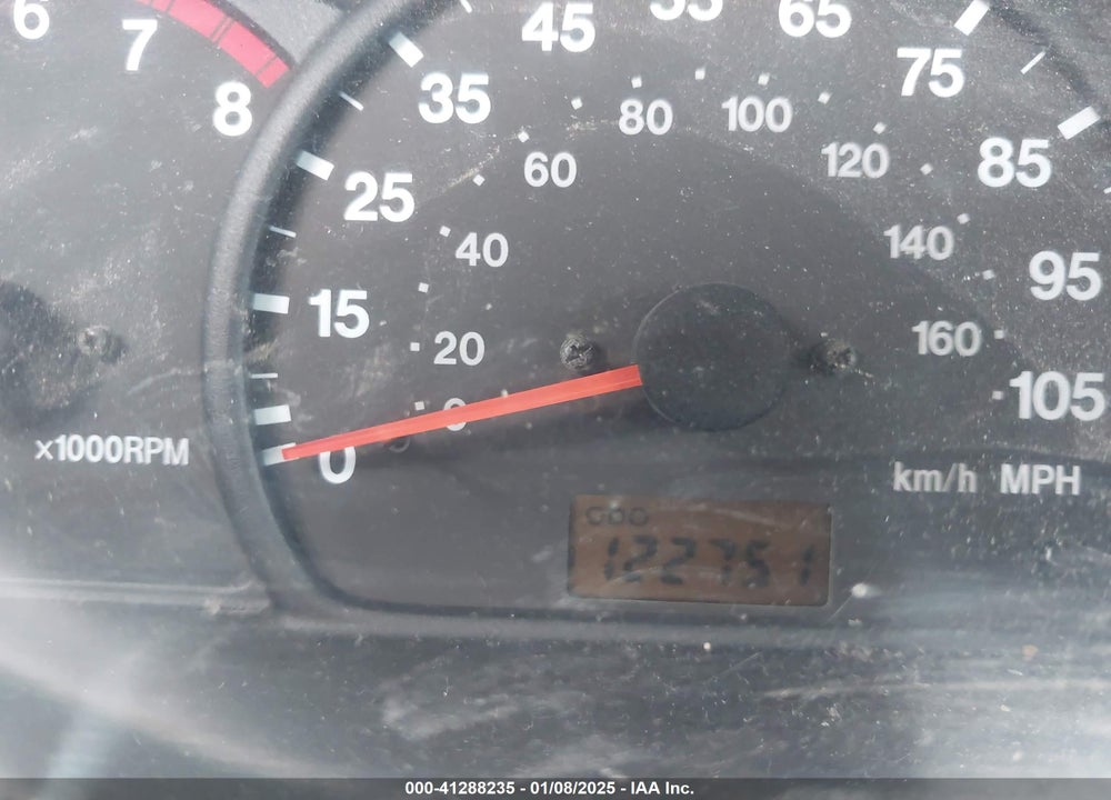 2000 SUZUKI GRAND VITARA JLS/JLS+/LIMITED VIN: JS3TE62V3Y4104997