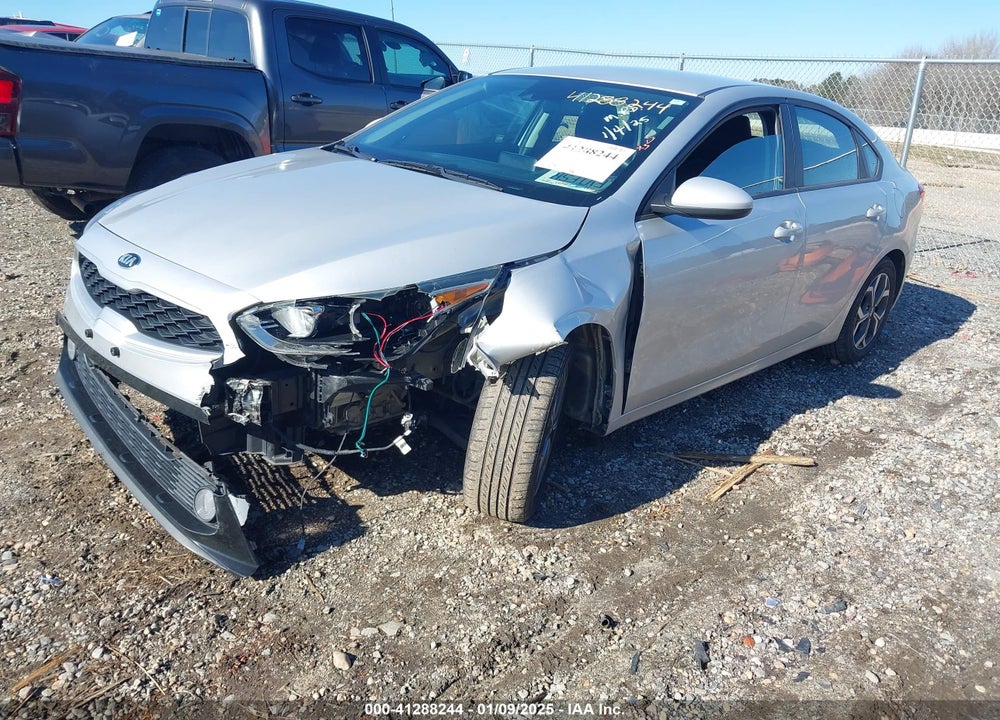 2021 KIA FORTE LXS VIN: 3KPF24AD1ME273099